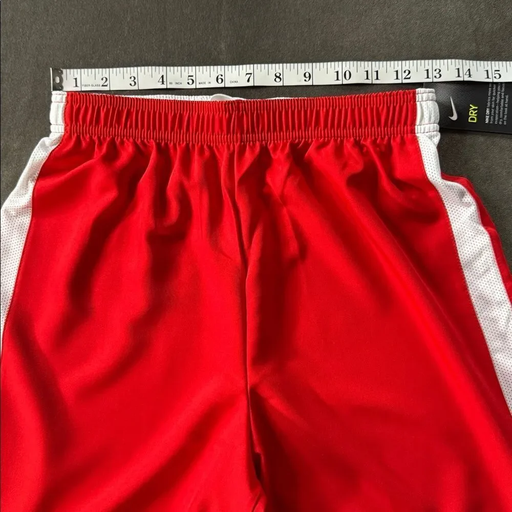 Nike Youth Unisex Red Sport Shorts Dry 894129-657 Size XL NWT
